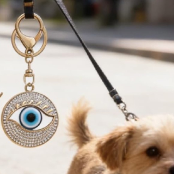 Evil Eye protection bag/purse charm keychain is stunning - Picture 3 of 4